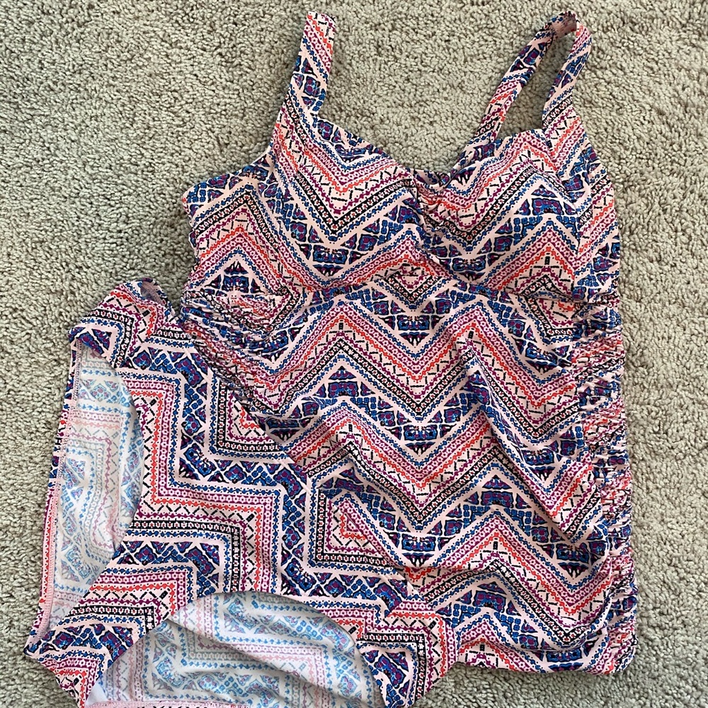 Motherhood Maternity Tankini Swimsuit